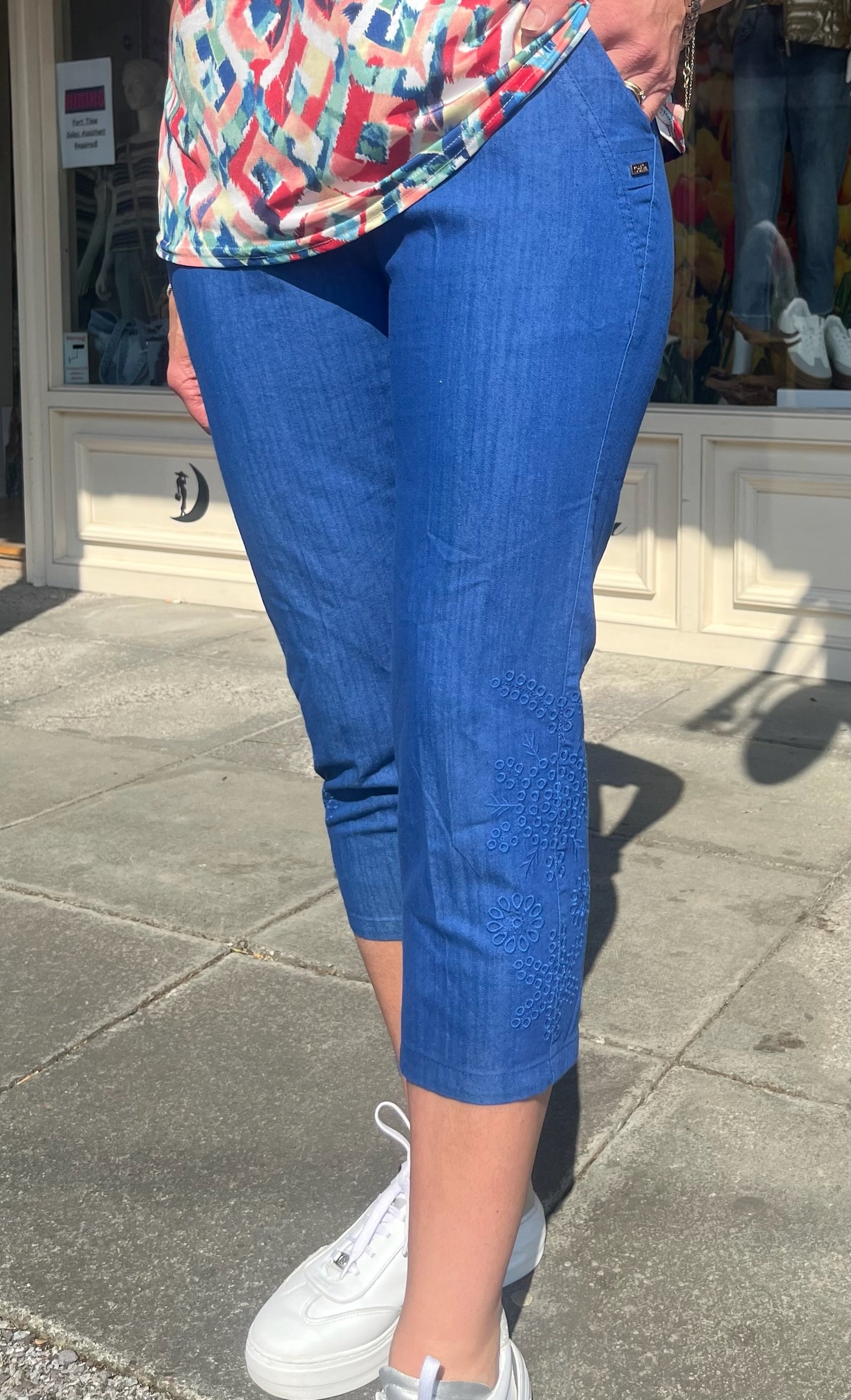 Royal Blue Embroidered Cropped Trousers