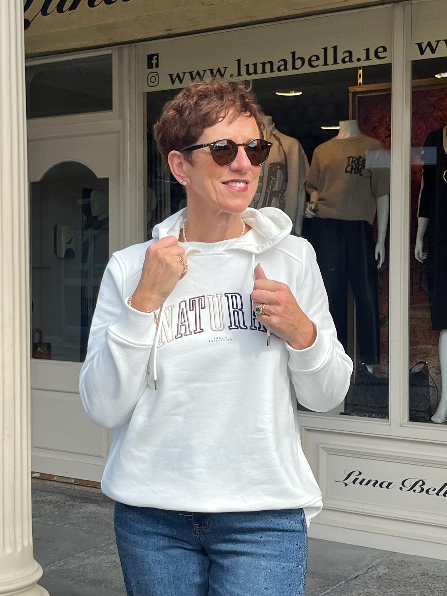 Cecil White Embroiderd Hoodie