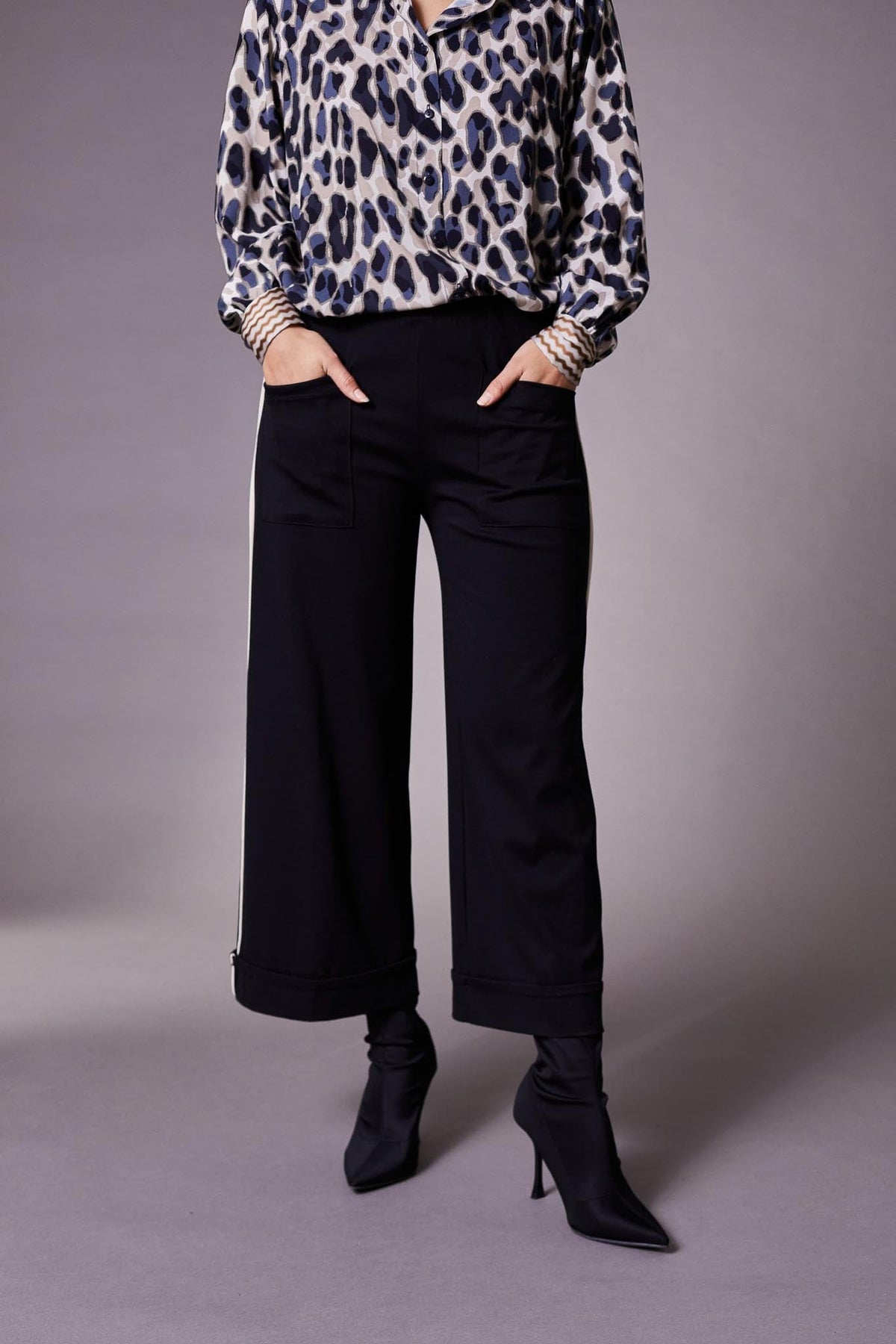 Peruzzi Black Side stripe Trouser