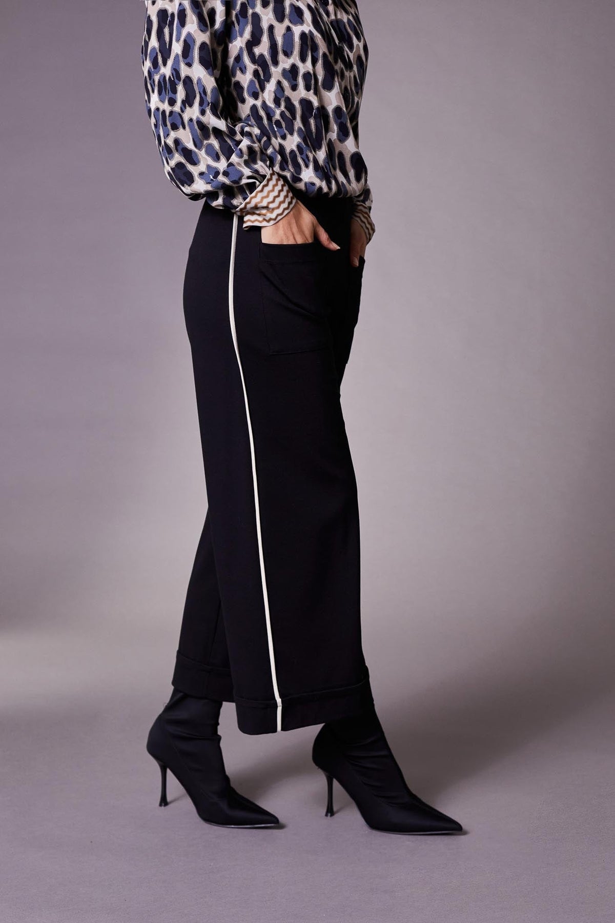 Peruzzi Black Side stripe Trouser