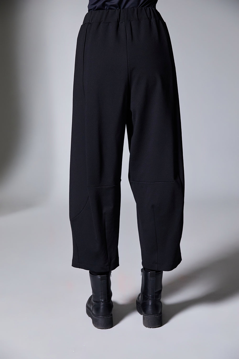 Peruzzi Black Slouch Trousers