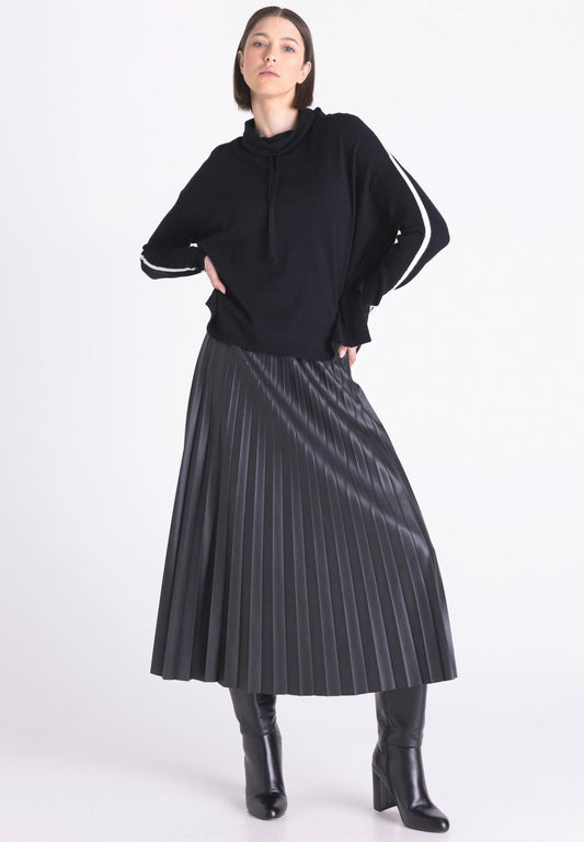 Tuzzi Black Pleated Skirt