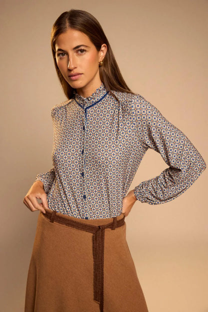 Tinta Encarnacion Blue Blouse