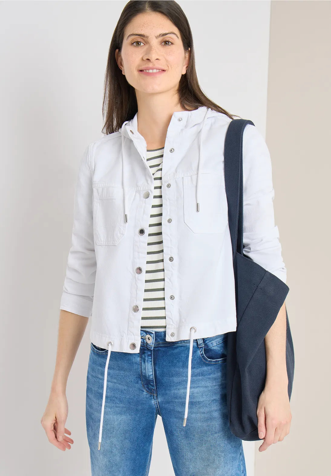Cecil Overshirt with hood and drawstring