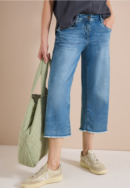 Cecil Light Blue Neele Cropped Jeans