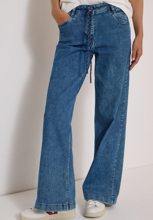 Cecil Neele FLARE Mid Blue Fluid