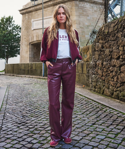 Esqualo Burgundy Faux Leather Trousers
