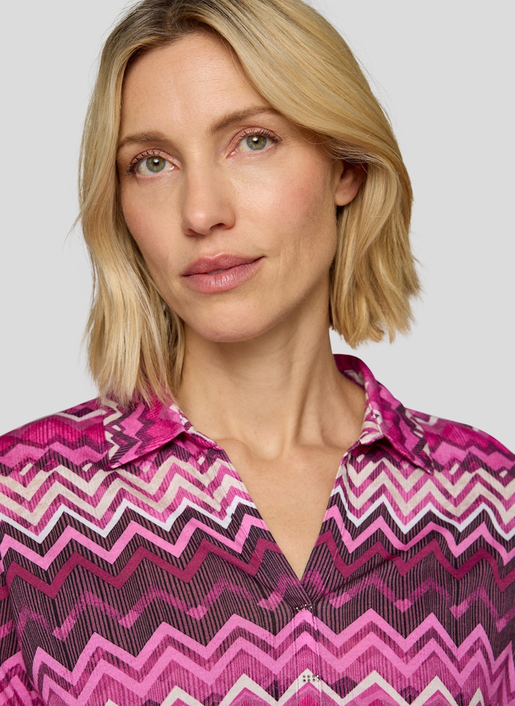 Rabe Plum Abstract Collared Top