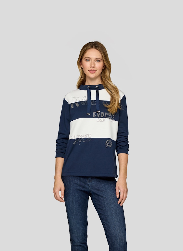 Rabe Navy and White Sweatshirt
