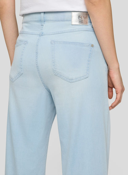 Rabe Light Denim Cropped Jeans