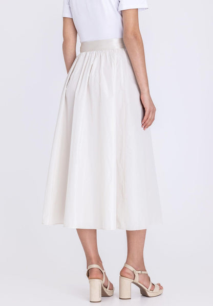 Tuzzi Pearl Skirt with shiny waistband