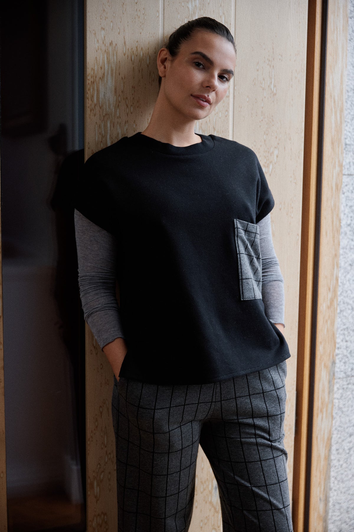 Peruzzi Grid Print Pocket Tabard