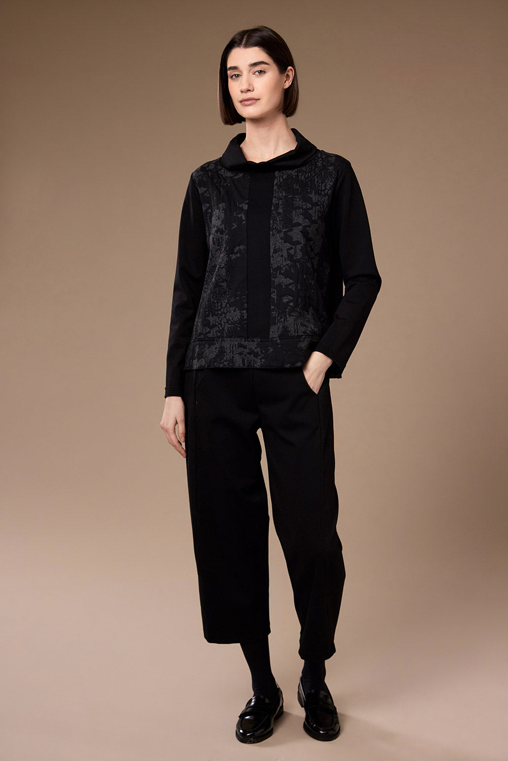 Peruzzi Black Jacquard Top