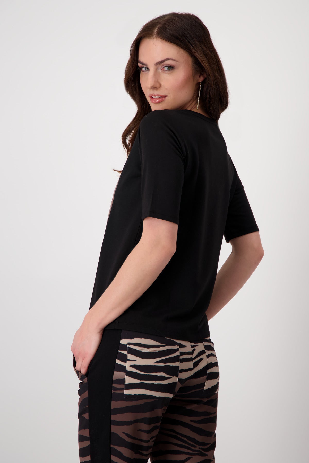 Monari Black Leopard Print T-shirt
