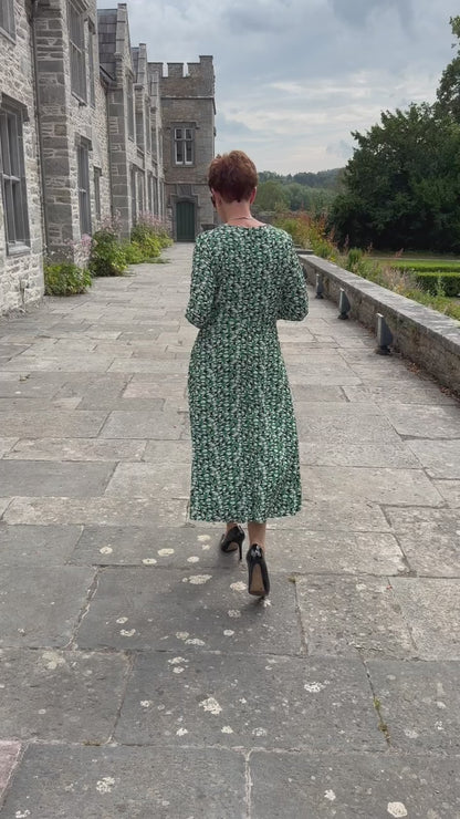 Lizabella Apple Green Print Dress