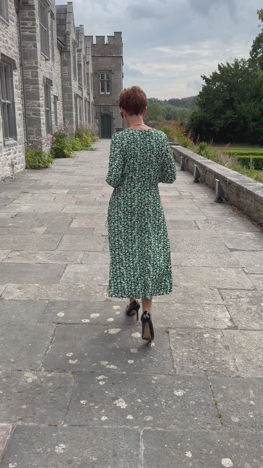Lizabella Apple Green Print Dress