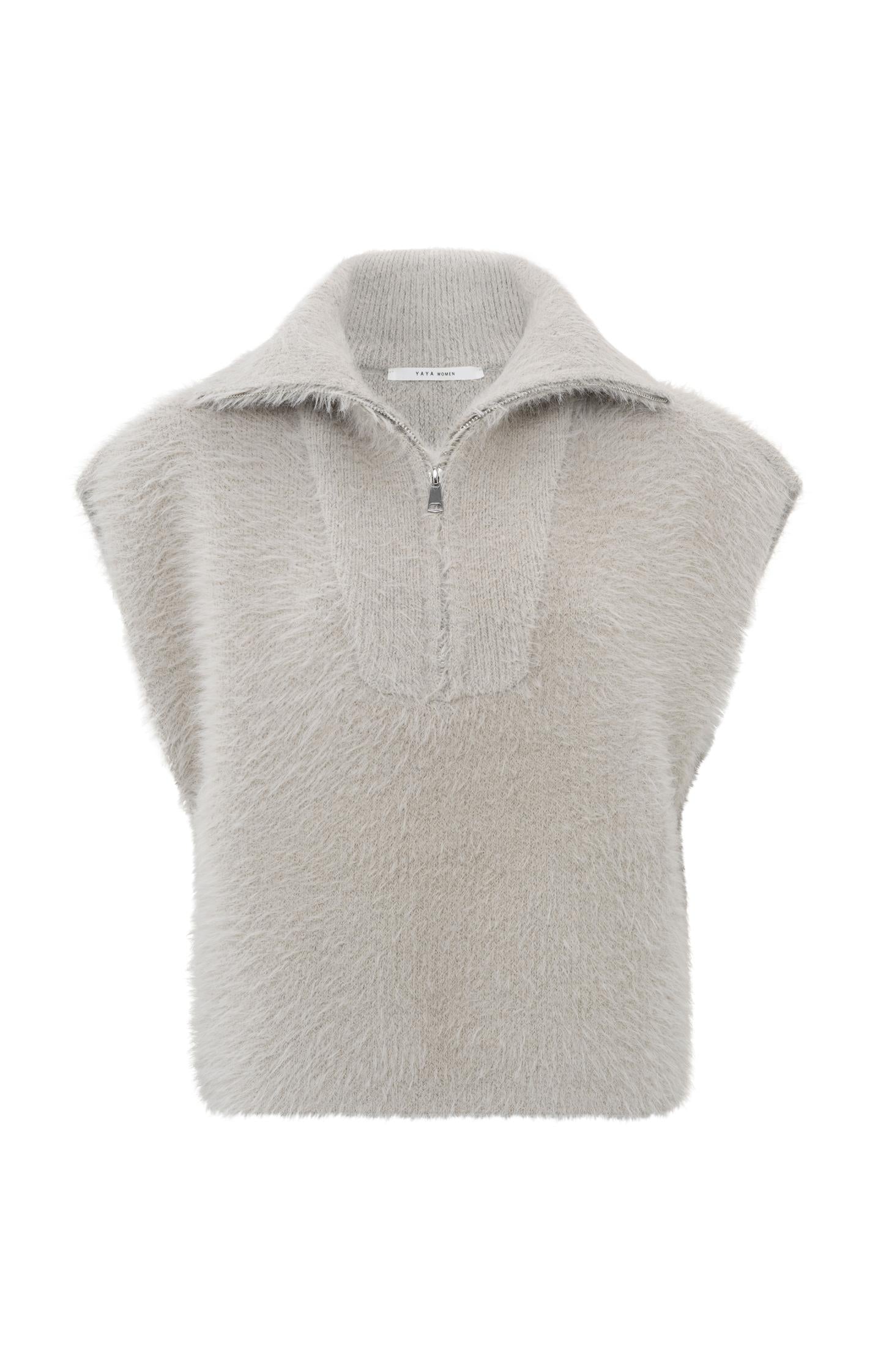 Sleeveless sweater with half zipper, high neck and loose fit - Type: product