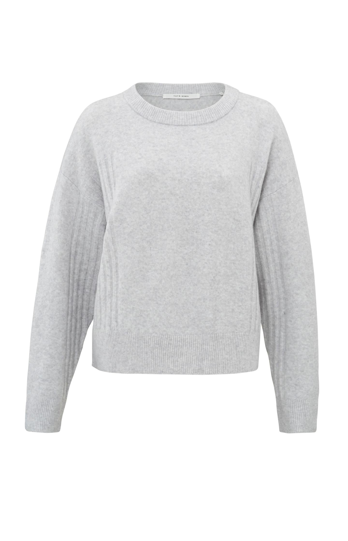 Sweater with round neck, long sleeves and rib detail - Type: product